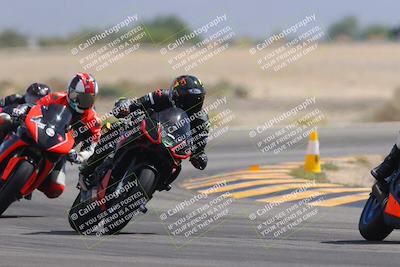 media/Sep-30-2023-SoCal Trackdays (Sat) [[636657bffb]]/Turn 15 (1120am)/